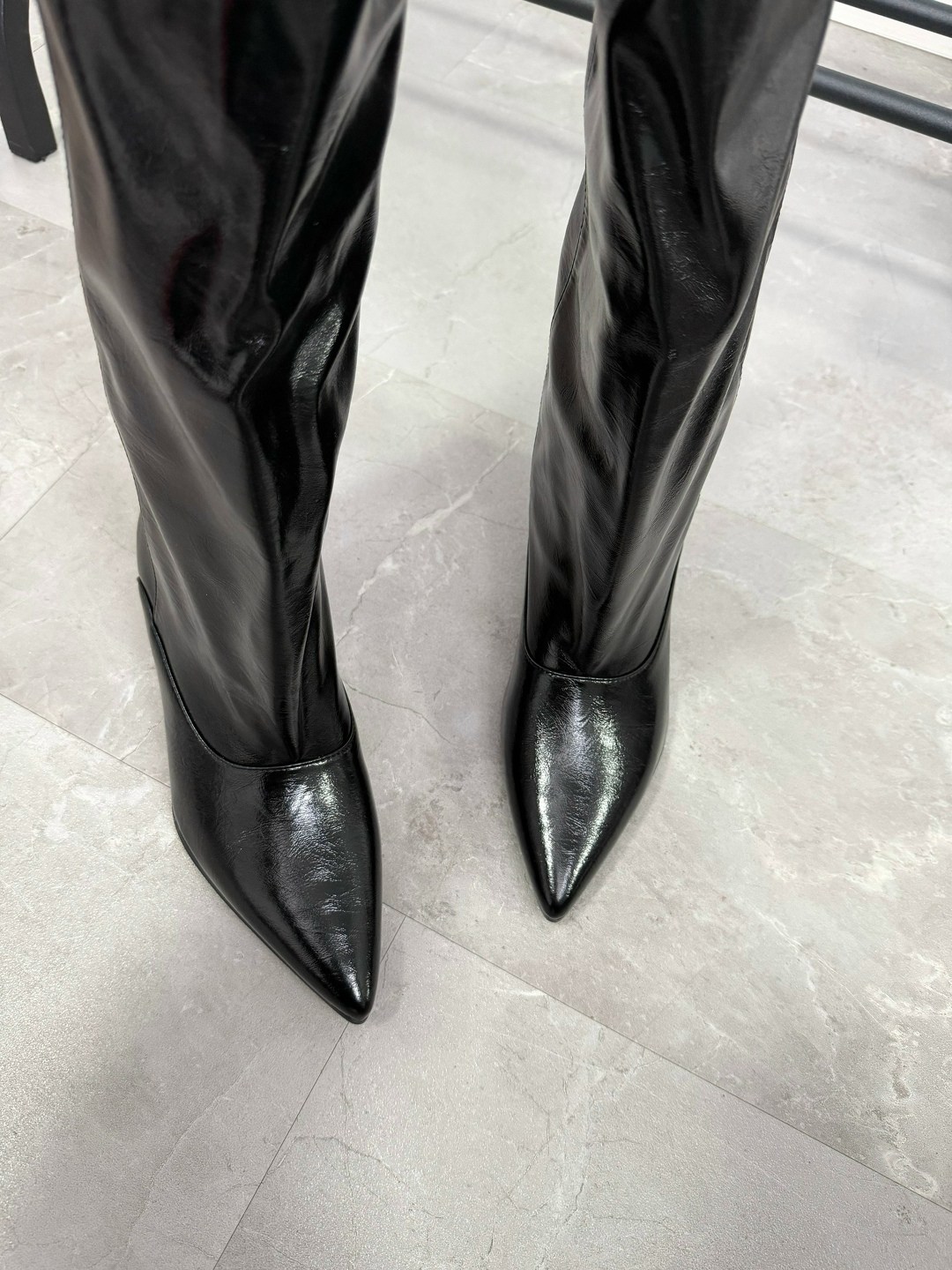 сапоги демисезонные на маленьком каблуке gh collection,сапоги трубы на каблуке демисезонные alessandra maddoni,сапоги демисезонные на маленьком каблуке gh collection цвет черный,сапоги трубы демисезон