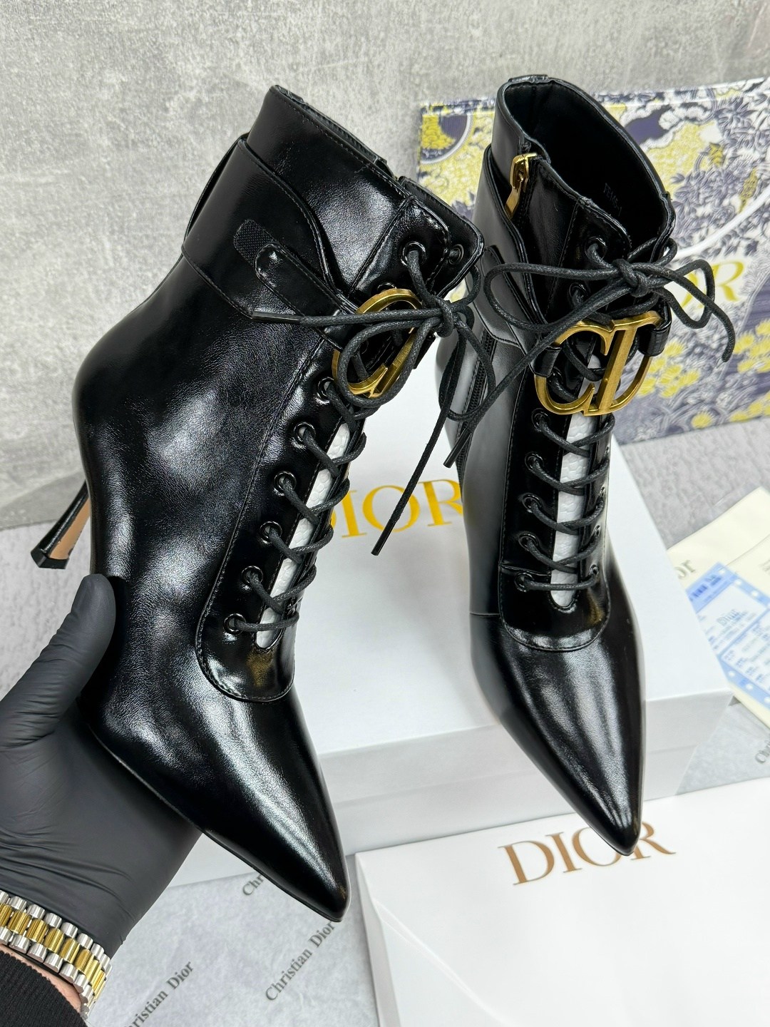 ,кожаные ботильоны,женские ботильоны,модные ботильоны,женская