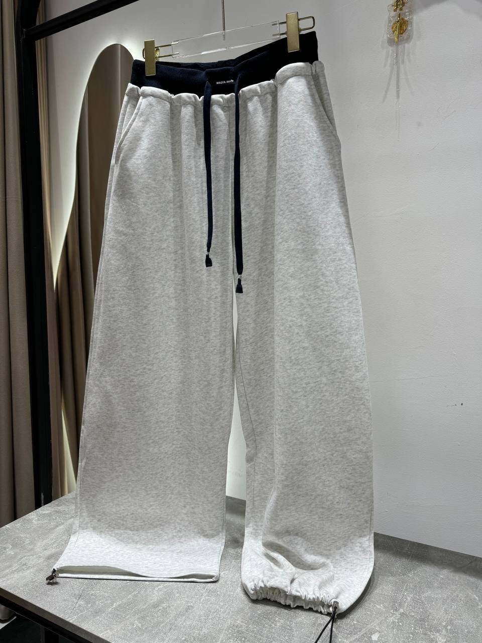 брюки модные,спортивные брюки,повседневные брюки,брюки стильные,повседневные шорты