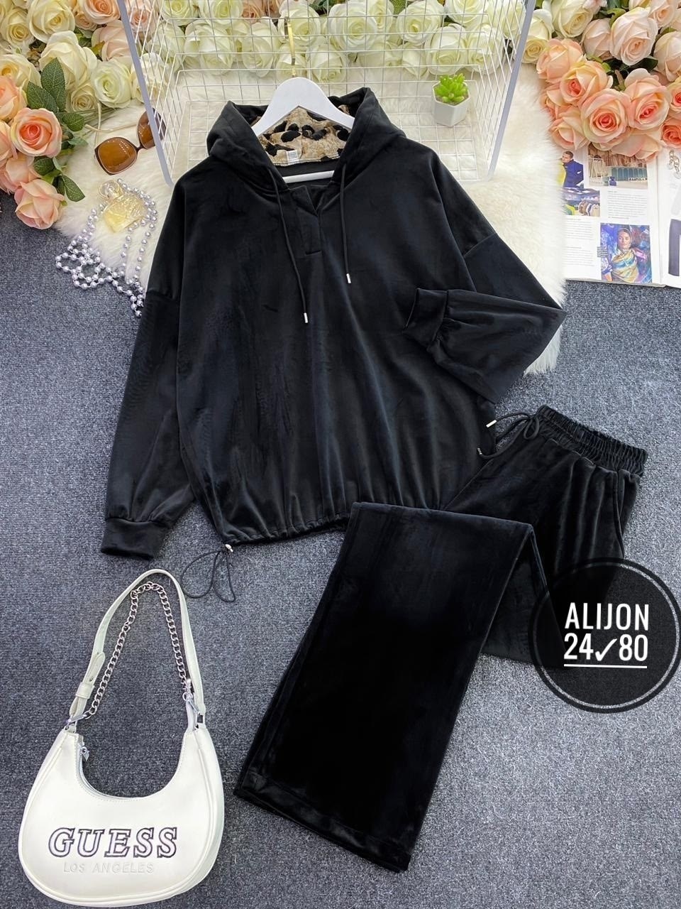 велюровый спортивный костюм женски,велюровый спортивная костюм,костюм велюровый женский,костюм велюровый,спортивный костюм из велюра