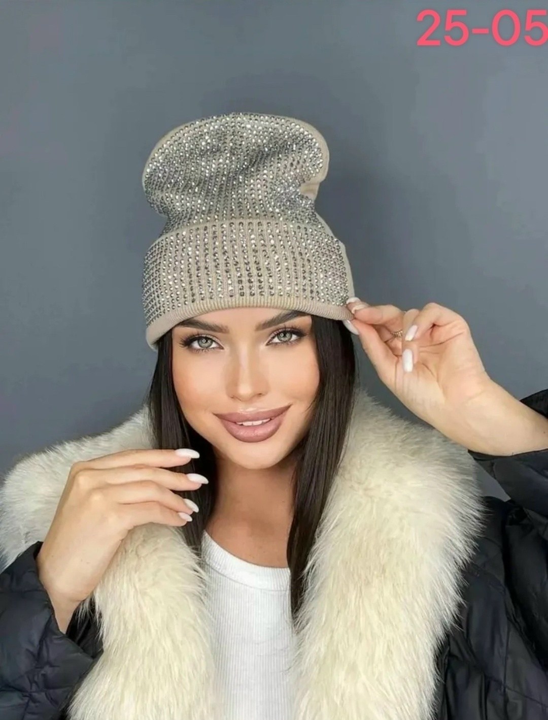 шапка бини со стразами,шапка для женщин,шапка женская,шапка женская зимняя,шапка бини со стразами зимняя