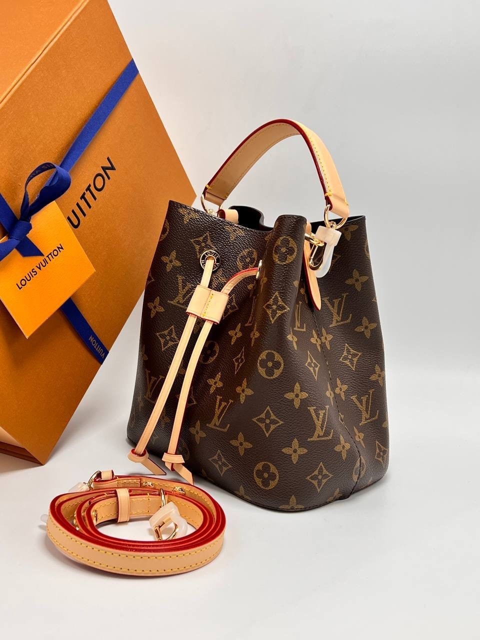женская сумка louis vuitton,сумка louis vuitton,louis vuitton сумка на плечо,сумка луи виттон,сумка ведро луи виттон
