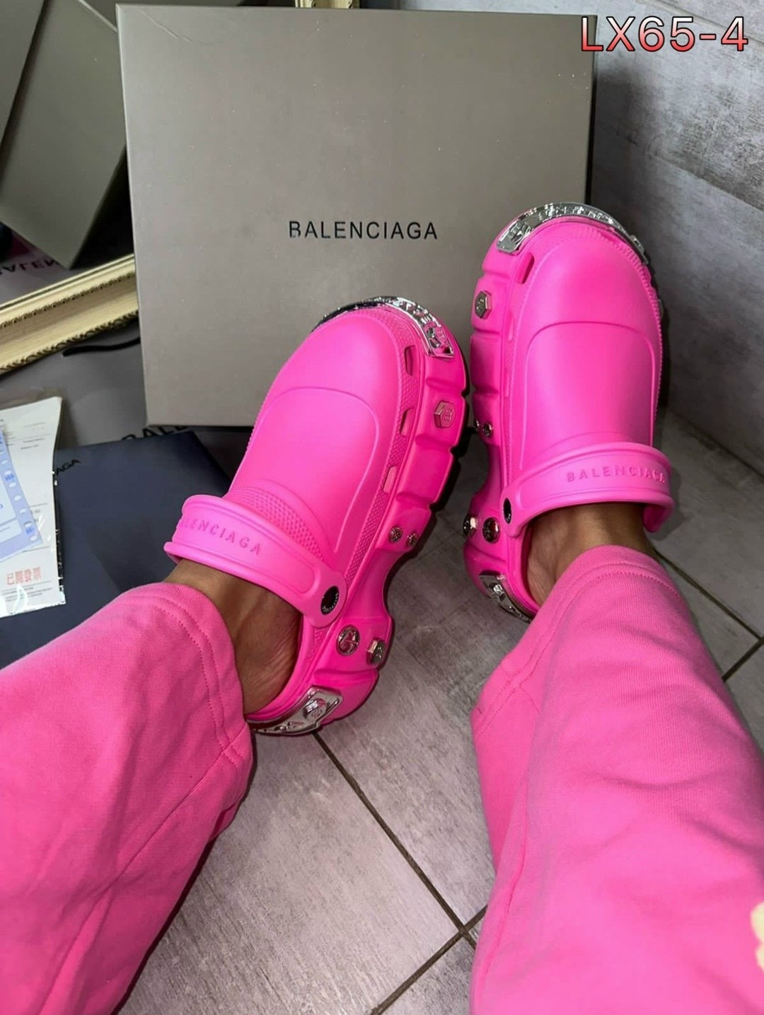сабо balenciaga,balenciaga crocs,balenciaga x crocs,сабо баленсиага,сабо баленсиага кроксы