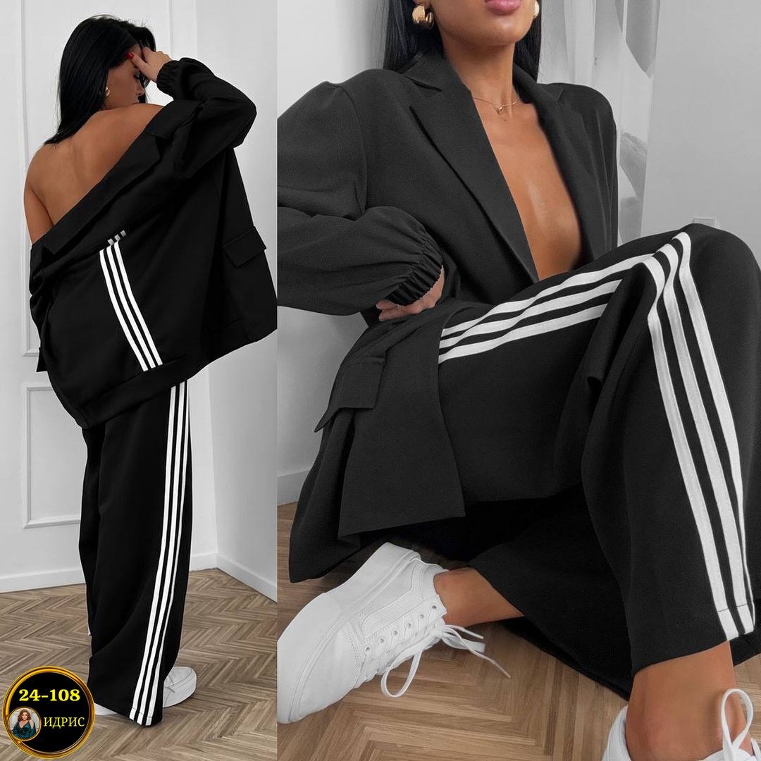 спортивные костюмы женские,женский костюм двойка,черный костюм женский,костюм женский двойка с брюками,стильный костюм с лампасами