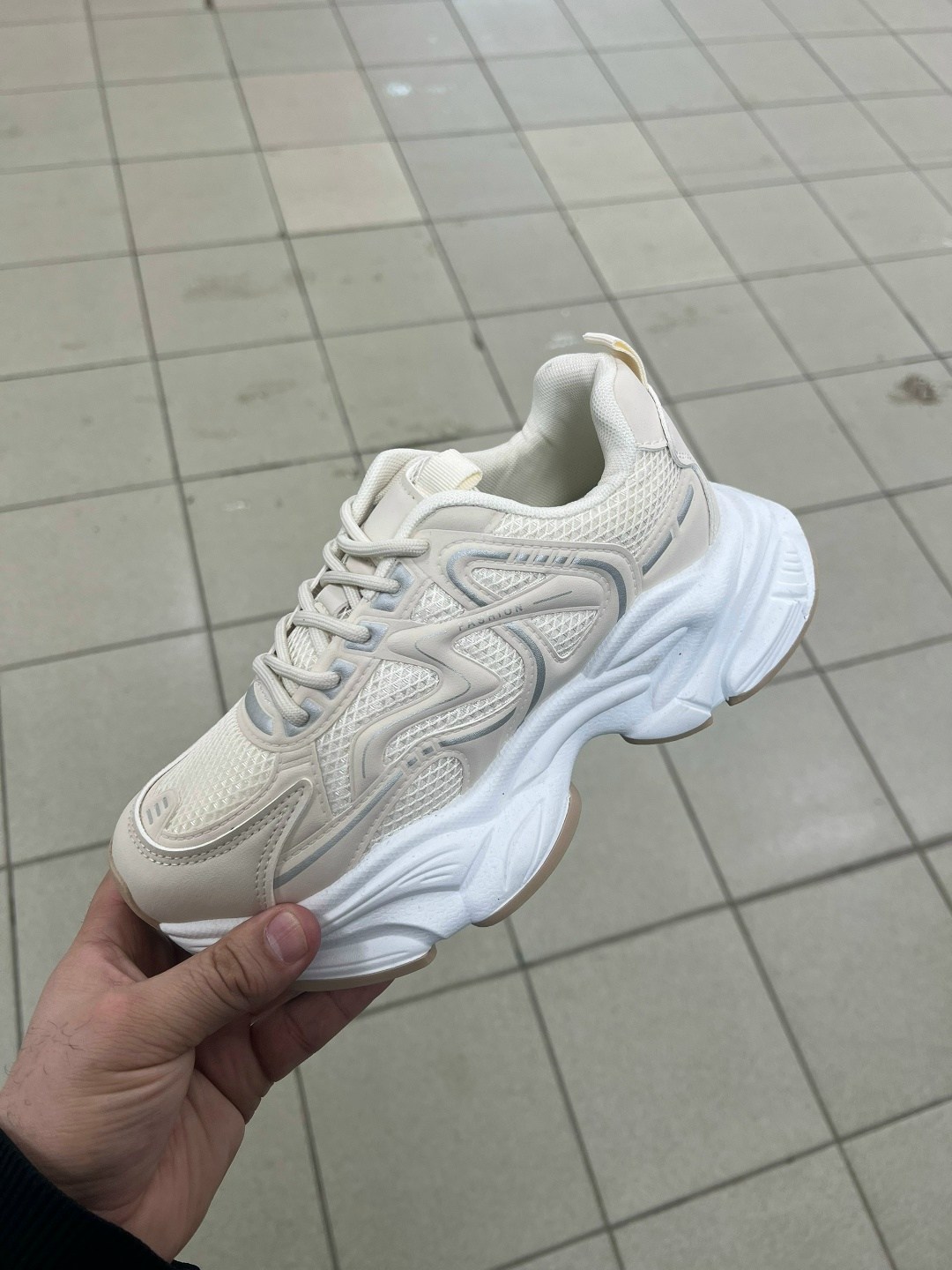 кроссовки женские,белые кроссовки,женская ,кроссовки женские белые, женская кроссовки