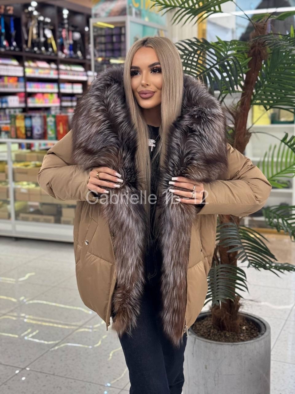 пуховик с натуральным мехом,пуховик с мехом,пуховик женский с натуральным мехом,пуховик,пуховик женский зимний с натуральным мехом