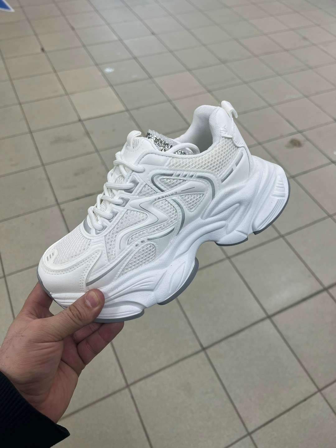 кроссовки женские,белые кроссовки,женская ,кроссовки женские белые, женская кроссовки