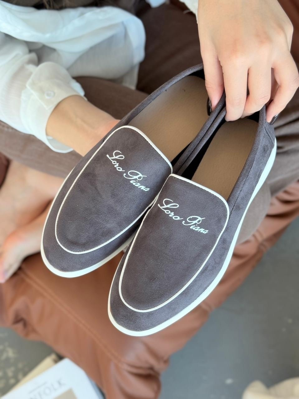 loro piana лоферы женские,лоферы женские замшевые лоро пиано 69667 grey,лоферы из натуральной замши loro piana premium shoes,loro piana женские замшевые лоферы,лоферы женские замшевые