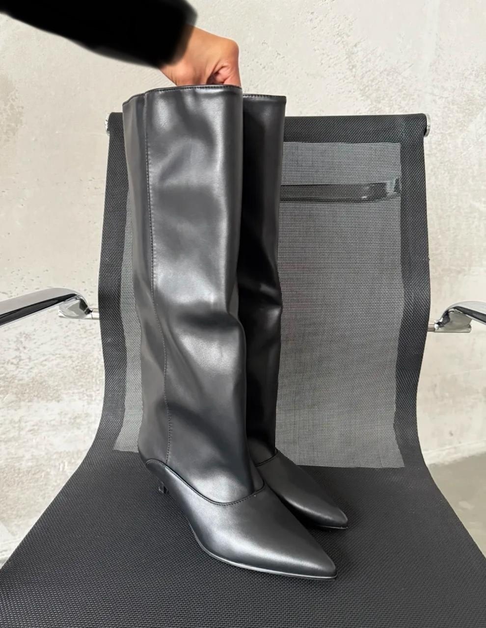 сапоги демисезонные на маленьком каблуке gh collection,сапоги трубы на каблуке демисезонные alessandra maddoni,сапоги демисезонные на маленьком каблуке gh collection цвет черный,сапоги трубы демисезон