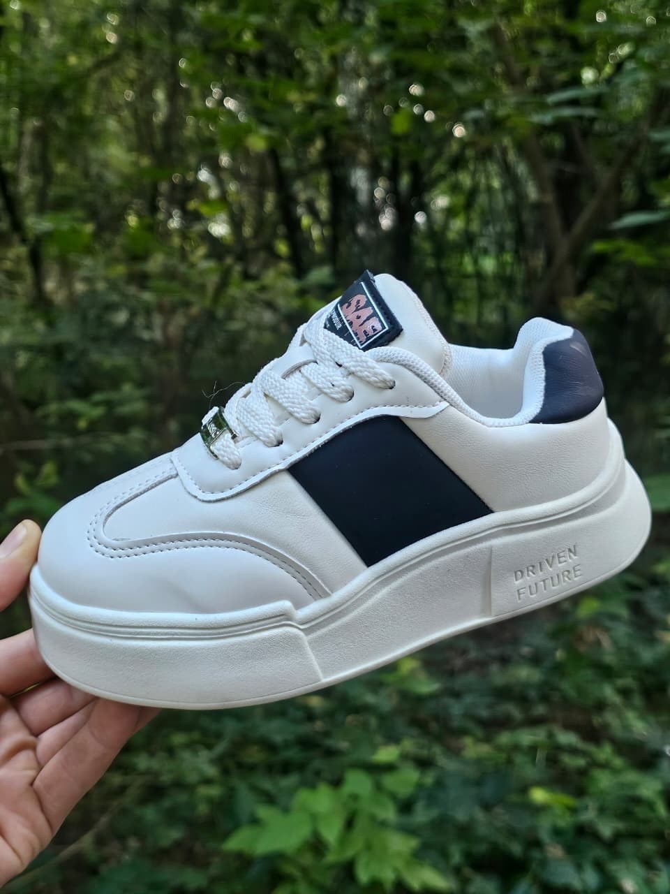 ,детские кроссовки,черные кроссовки, спортивная,кроссовки для детей