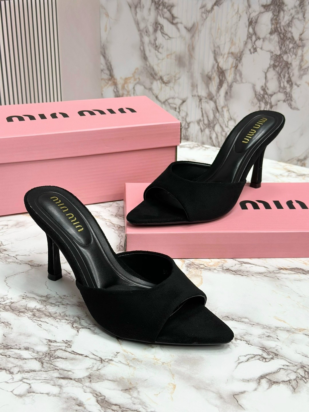 ,женская ,босоножки на каблуках,мюли на каблуке,замшевые мюли