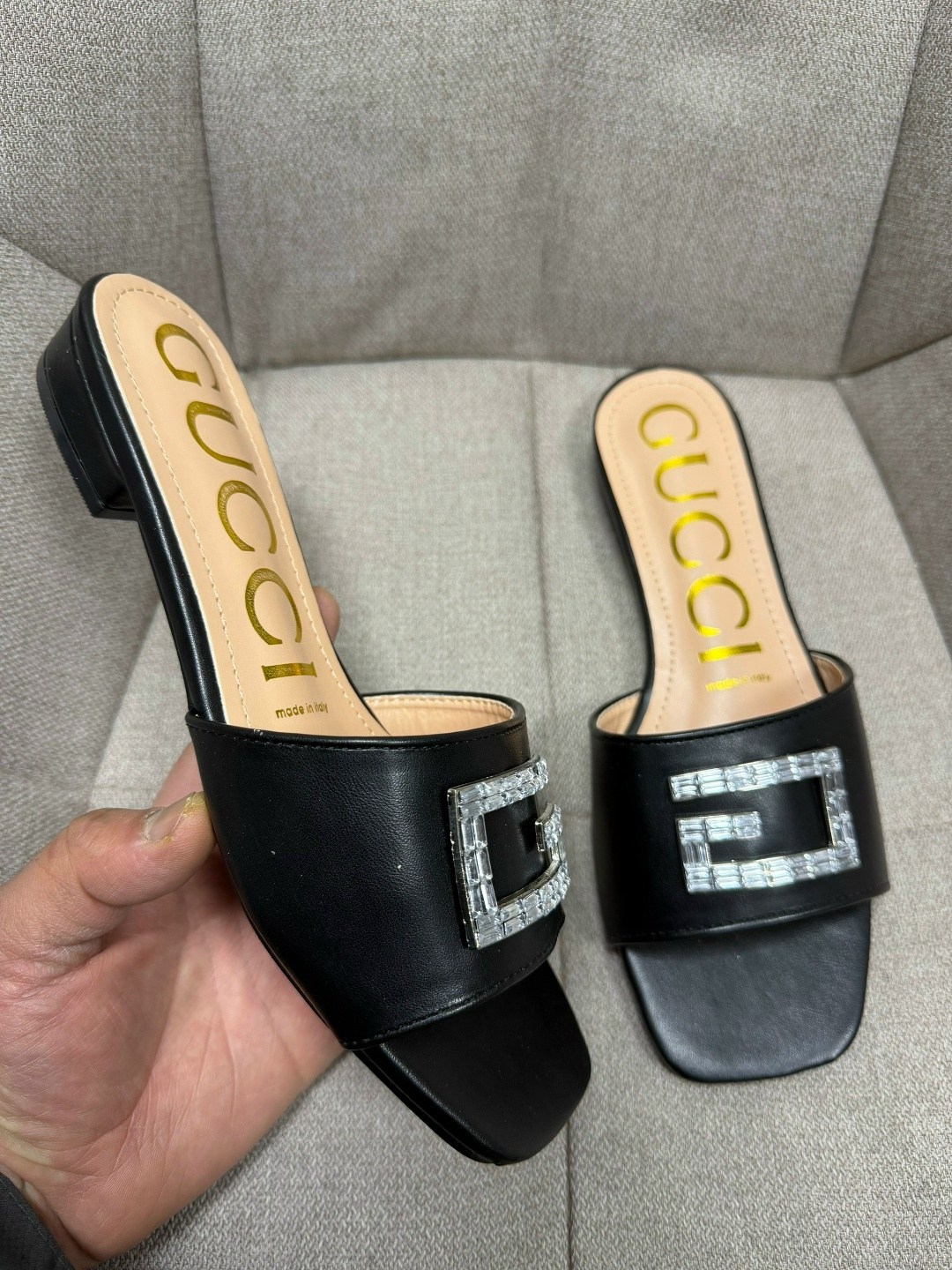 босоножки гуччи женские,шлепанцы гуччи,босоножки gucci,гуччи шлепки кожаные,босоножки гуччи