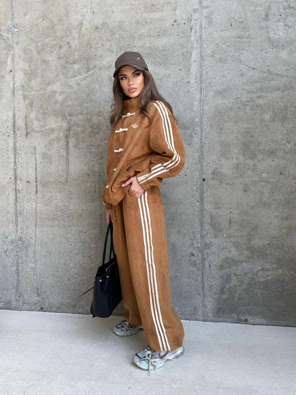 комплект одежды adidas sportswear,костюм спортивный женский,новый костюм,женский костюм,спортивный костюм