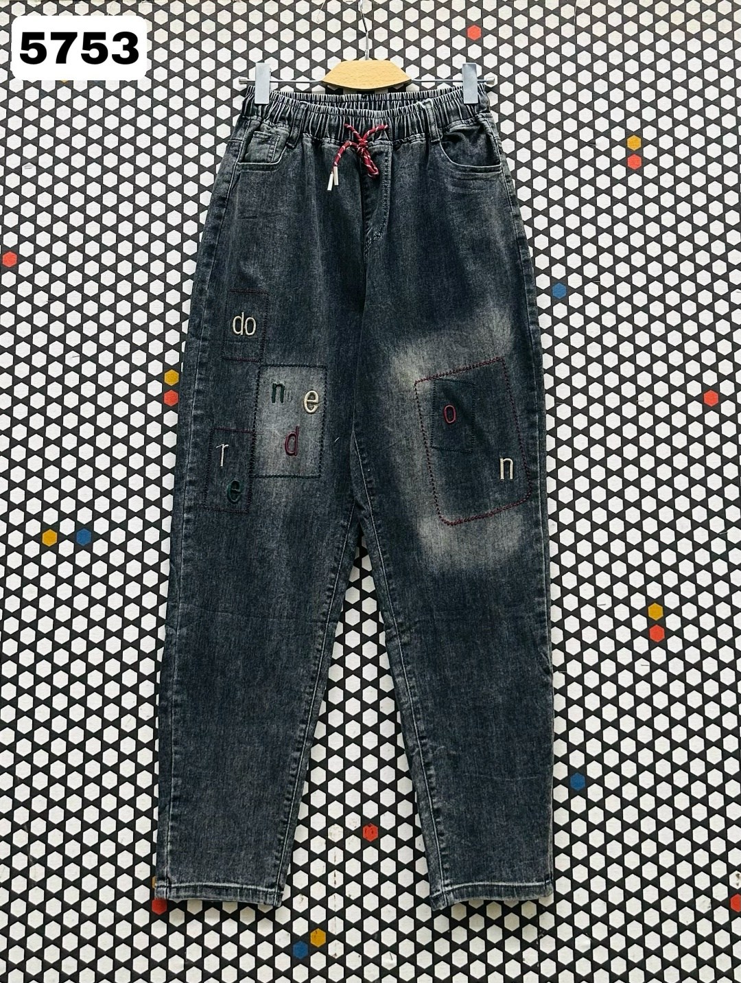 женские джинсы,серые джинсы,джинсы джоггеры,джинсы джоггеры женские,джинсы фасоны