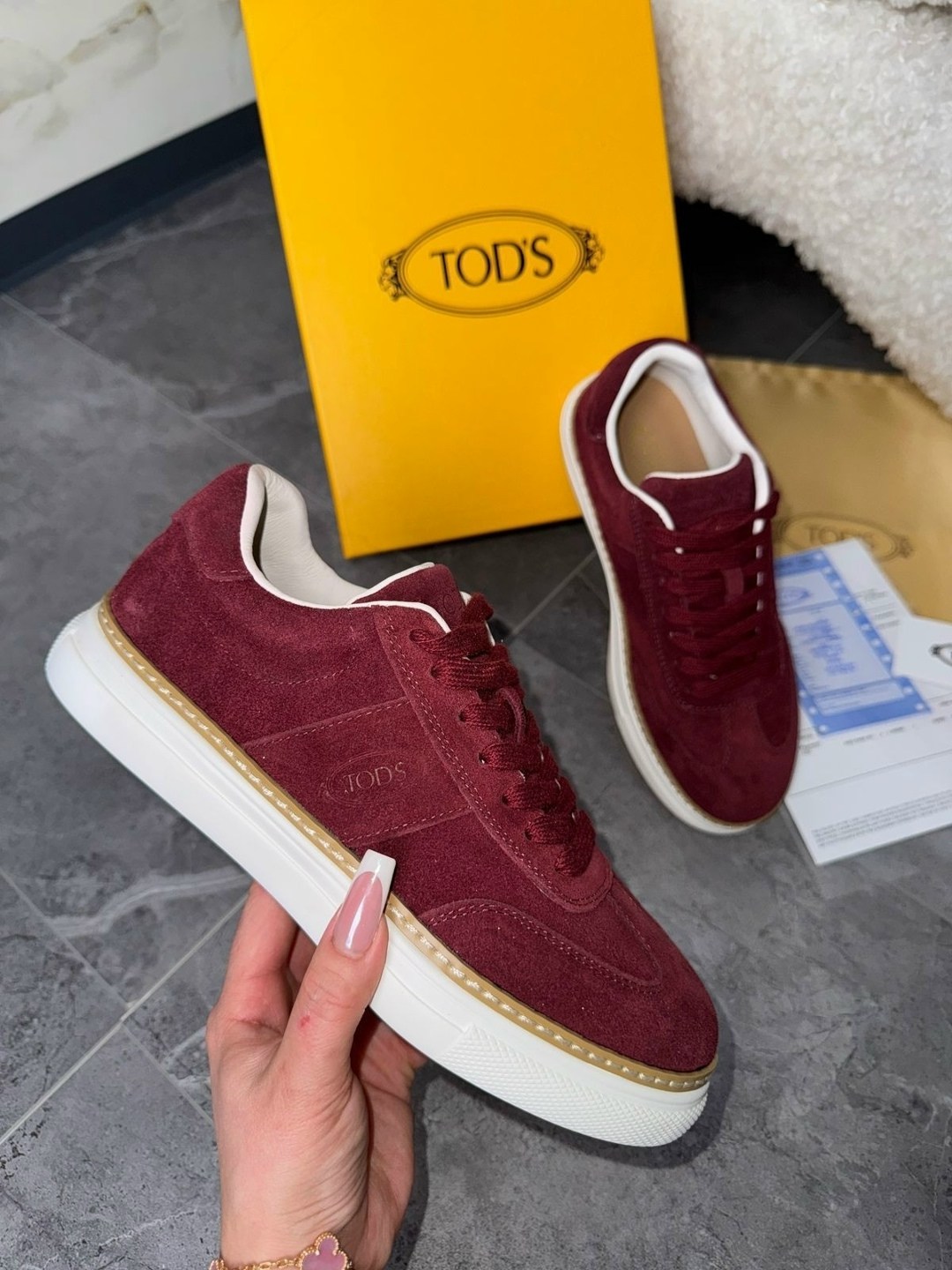 ,кроссовки loro piana,замшевые кроссовки,замшевые кеды,лоферы замш