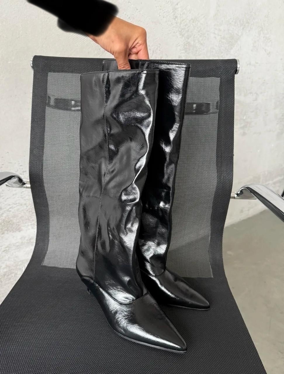 модные женские лакированные сапоги выше колена,женские массивные высокие сапоги с острым носком,женские лакированные кожаные ботфорты,женские сапоги,высокие сапоги