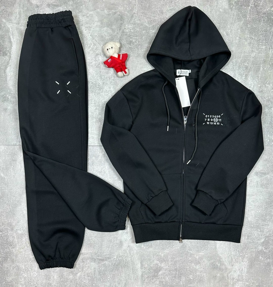 спортивный костюм dolce gabbana,спортивный костюм stefano ricci,спортивный костюм мужской,спортивный костюм tom ford,спортивный костюм