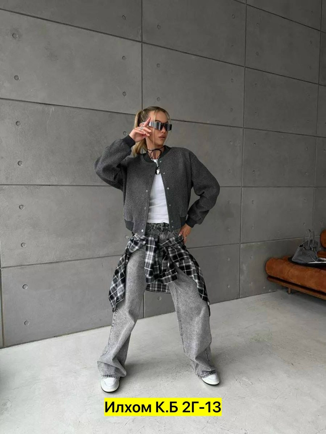 куртка бомбер,стильный бомбер,женская куртка,куртка бомбер утепленный драповый think of colors 210058052,бомбер женский