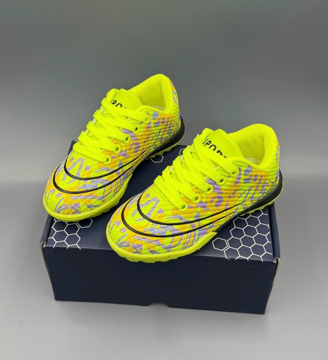 сороконожка для футбола,футбольные сороконожки,футбольная ,футбольная бутса,бутсы футбольные сороконожки