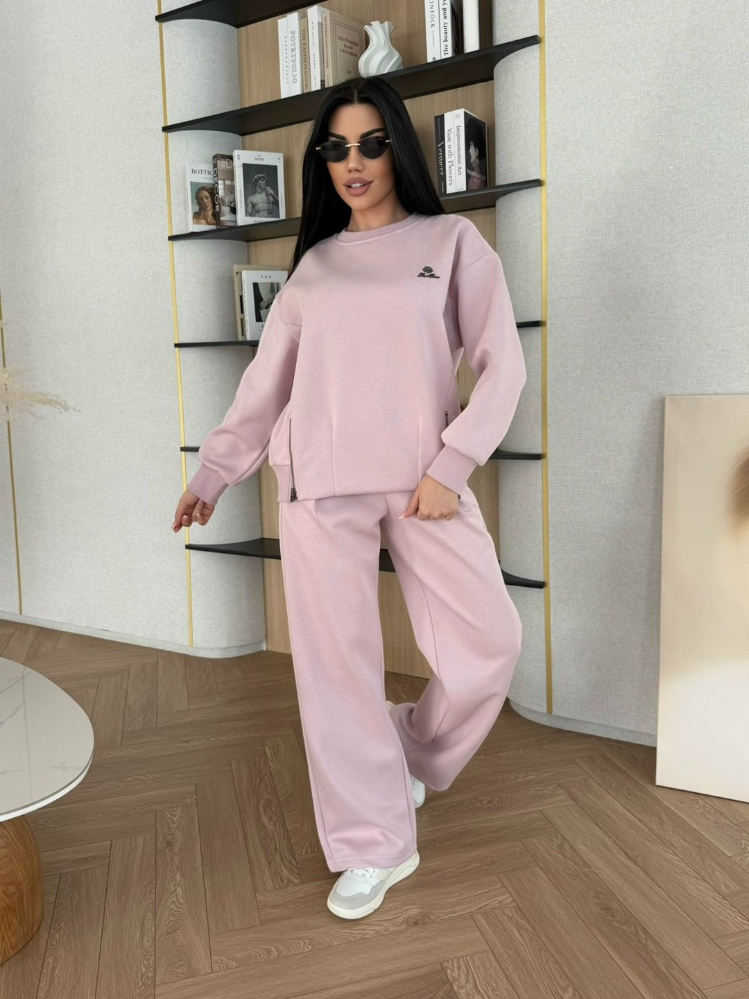 костюм женский,костюм с брюками,костюм спортивный,женский спортивный костюм,костюм трикотажный