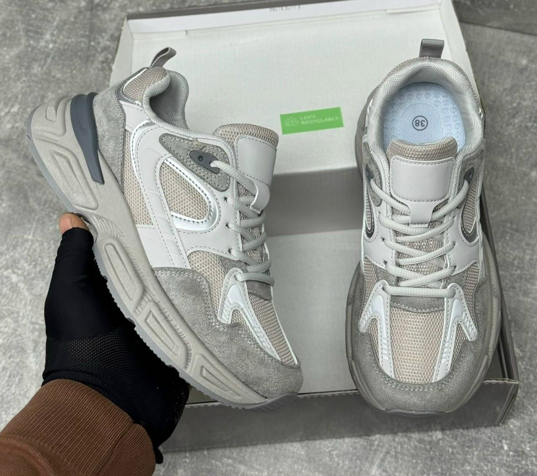 женские кроссовки,модные кроссовки,кроссовки anta,кроссовки повседневные,бежевые кроссовки