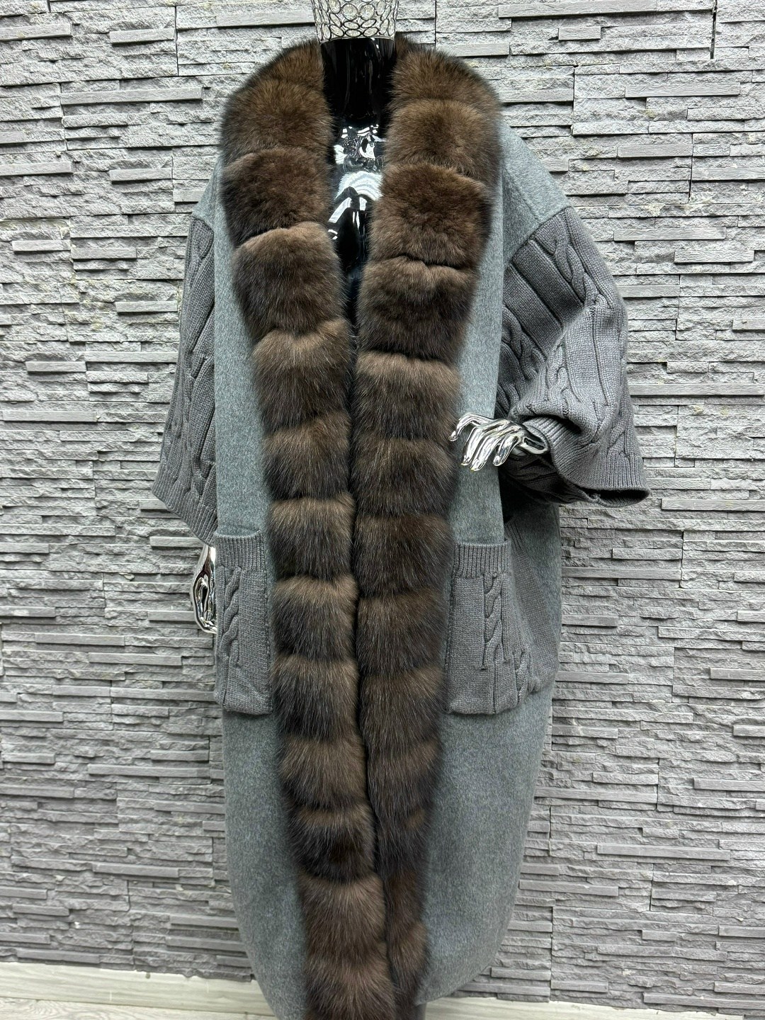 кардиган с мехом песца,кардиган с мехом,кардиган из кашемира,пальто с соболем,кардиган меховой