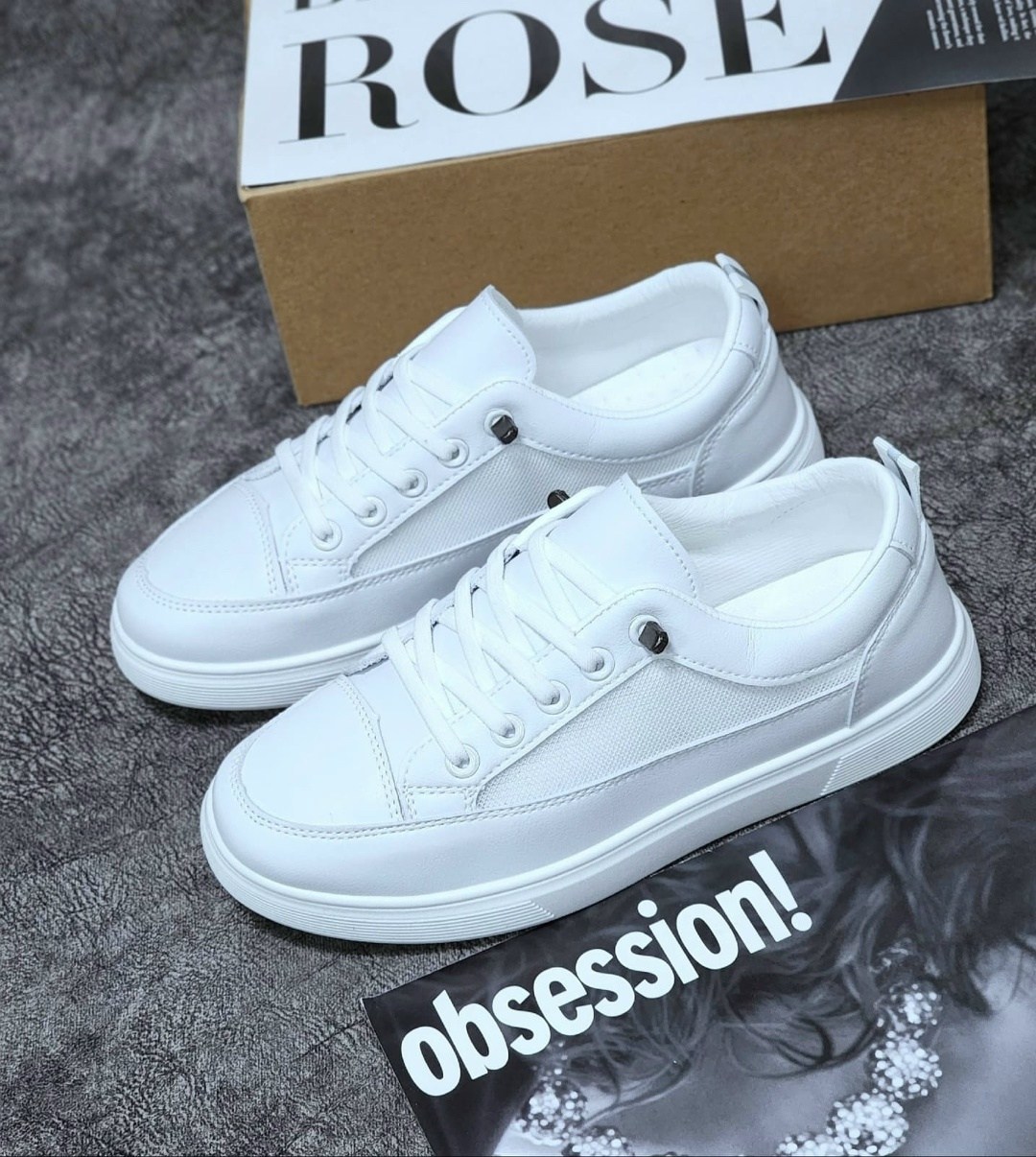 ,женские кроссовки,женские белые кроссовки,белые кеды женские,белые кроссовки