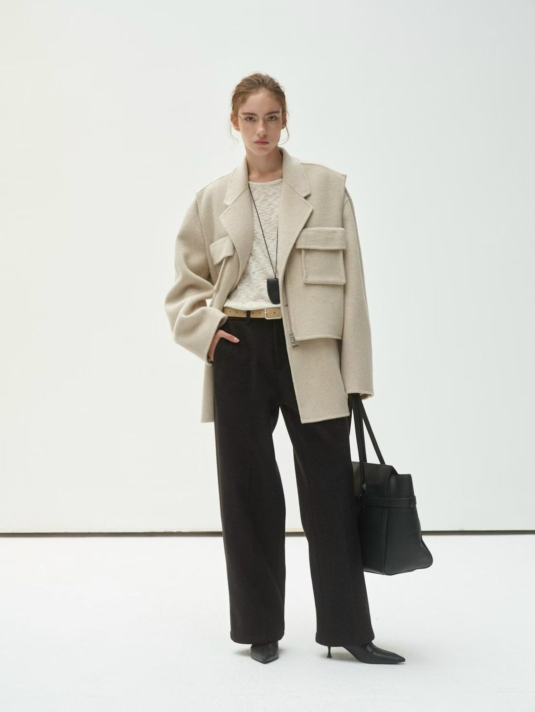 шерстяное пальто,полупальто,пальто бомбер,женское пальто,куртка стильная