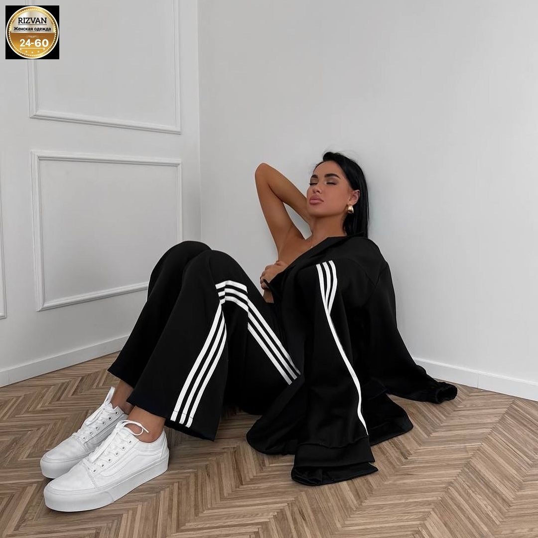 костюм двойка женская,костюм с лампасами,женские костюмы,женские костюмы спортивные,костюм двойка модный
