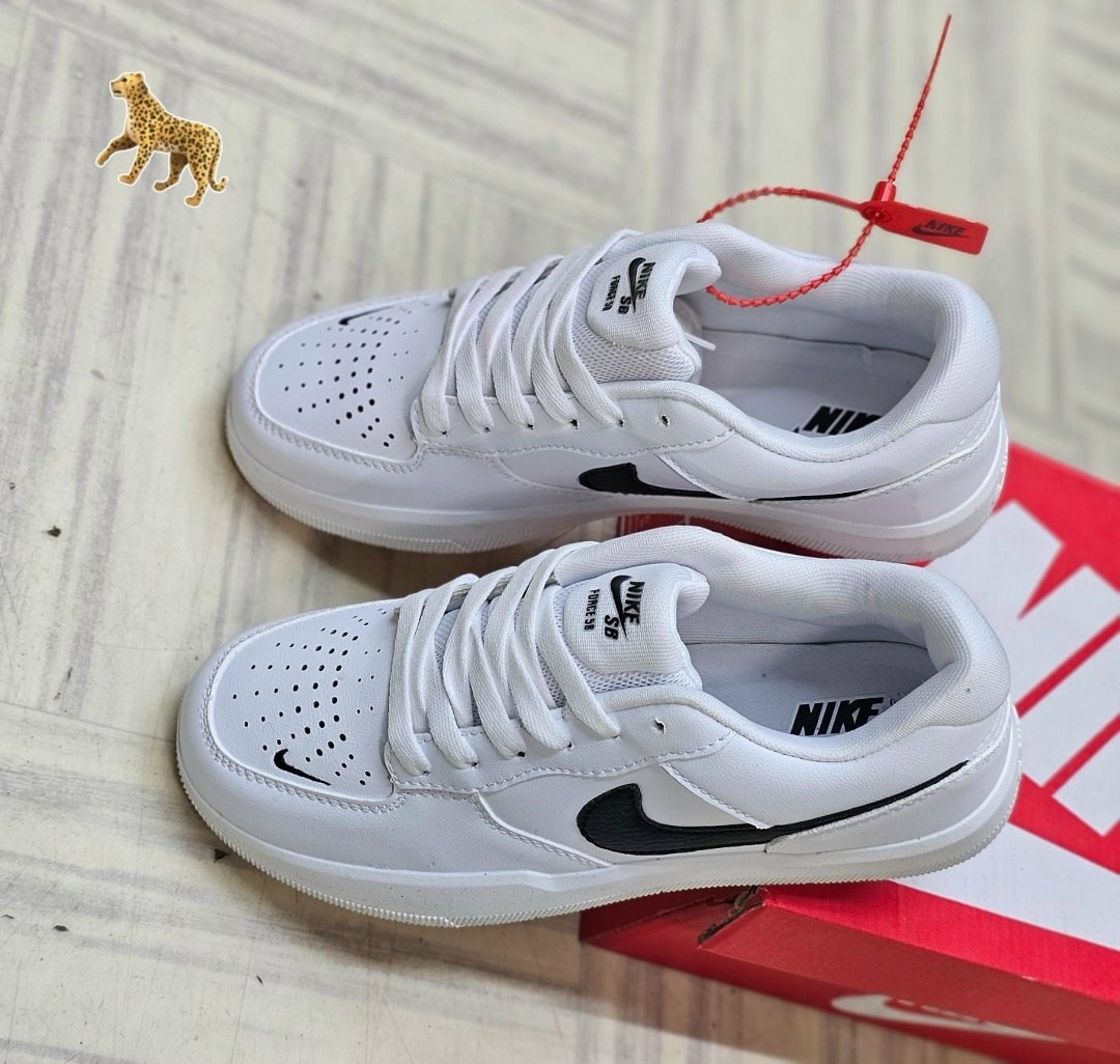 кроссовки,,кроссовки найли четверки белые,кроссовка мужской,мужские кроссовки