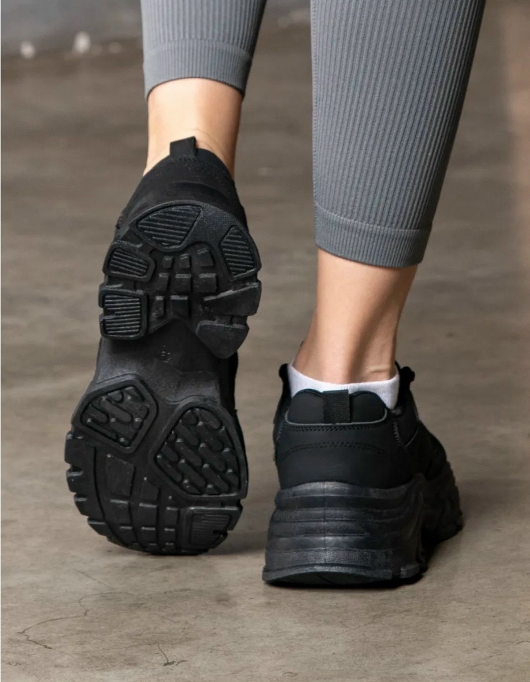 кроссовки на высокой подошве,,кроссовки женские демисезонные,кроссовки женские черные,женские массивные кроссовки