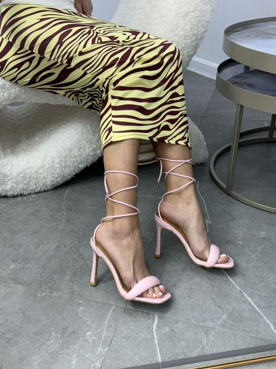 босоножки на каблуках,летние босоножки,босоножки на шпильках,элегантные босоножки,босоножки женские