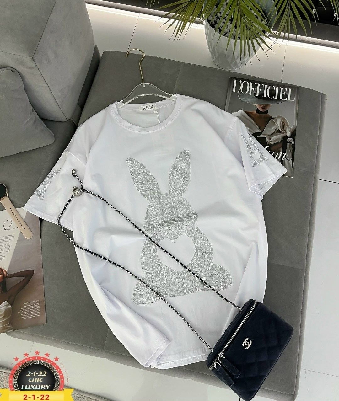 футболки женская,футболка женская оверсайз со стразами,футболка на стиле oversize со стразами,футболка оверсайз со стразами,футболка свободного кроя со стразами для женщин