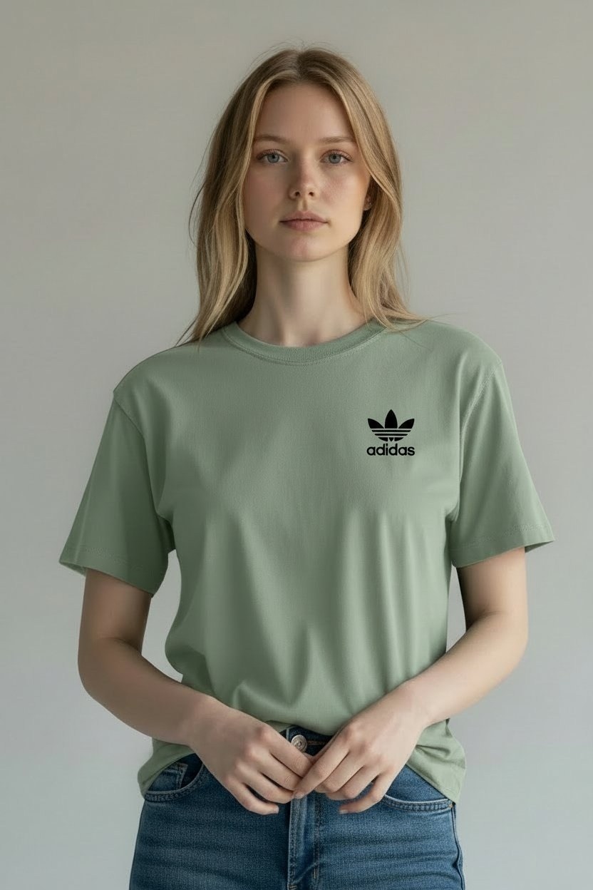черная футболка adidas originals,женские футболки adidas,черная футболка adidas originals essential,футболка адидас женская черная,женская футболка адидас оригинал черная