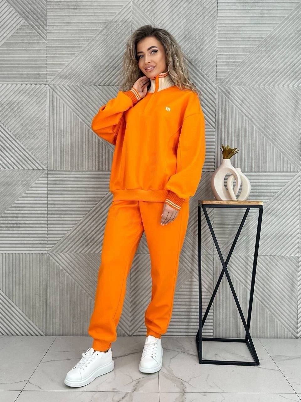 оранжевый костюм спортивный,женские костюмы спортивные,оранжевый костюм,спортивные костюмы,теплый спортивный костюм