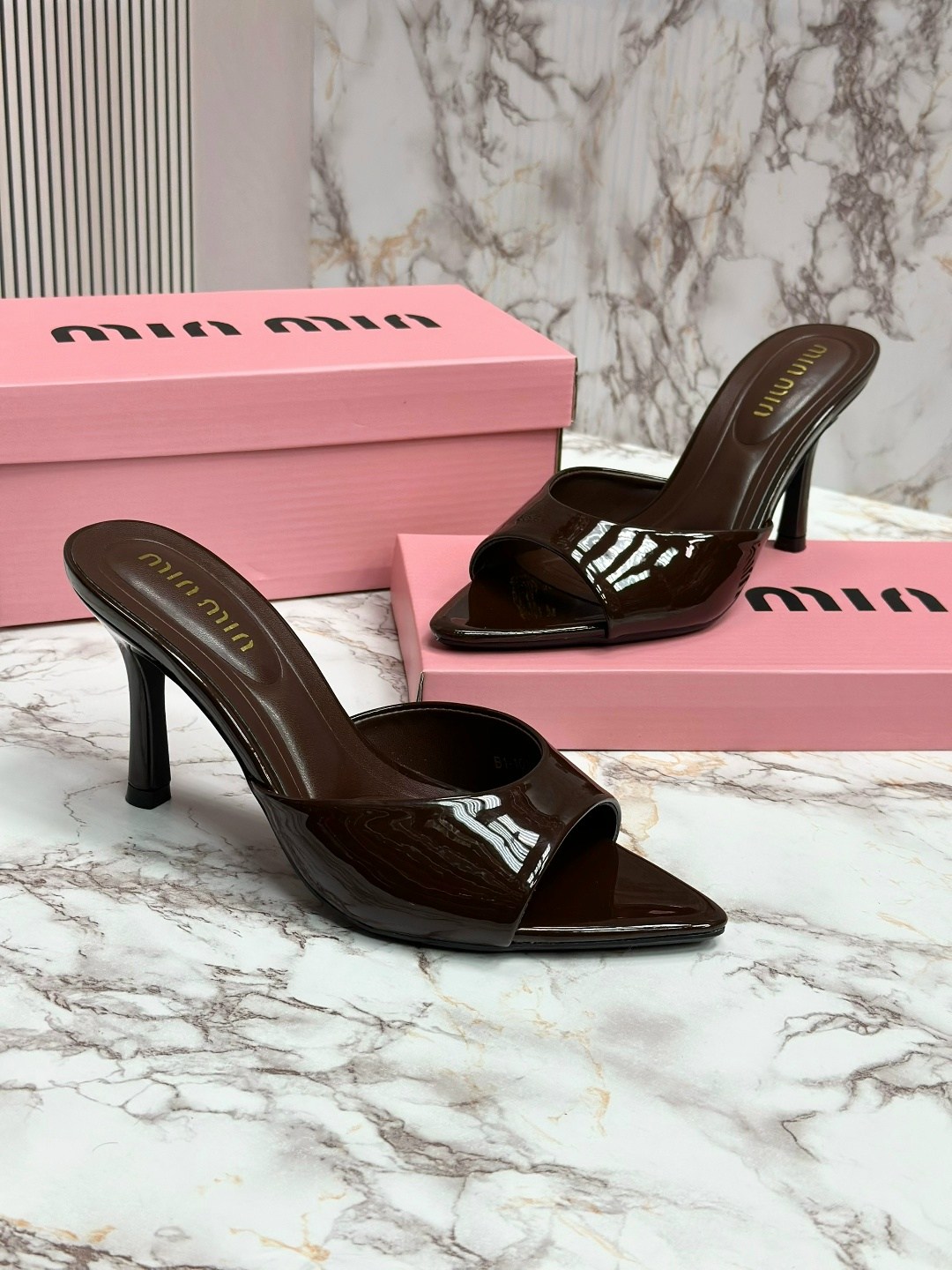 ,женские босоножки,женская ,туфли miu miu,босоножки miu miu