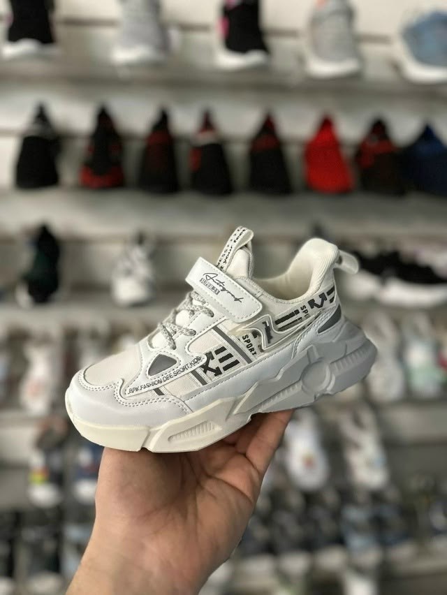 кроссовки,детские кроссовки,кроссовки модные,кроссовка детская,кроссовки для детей