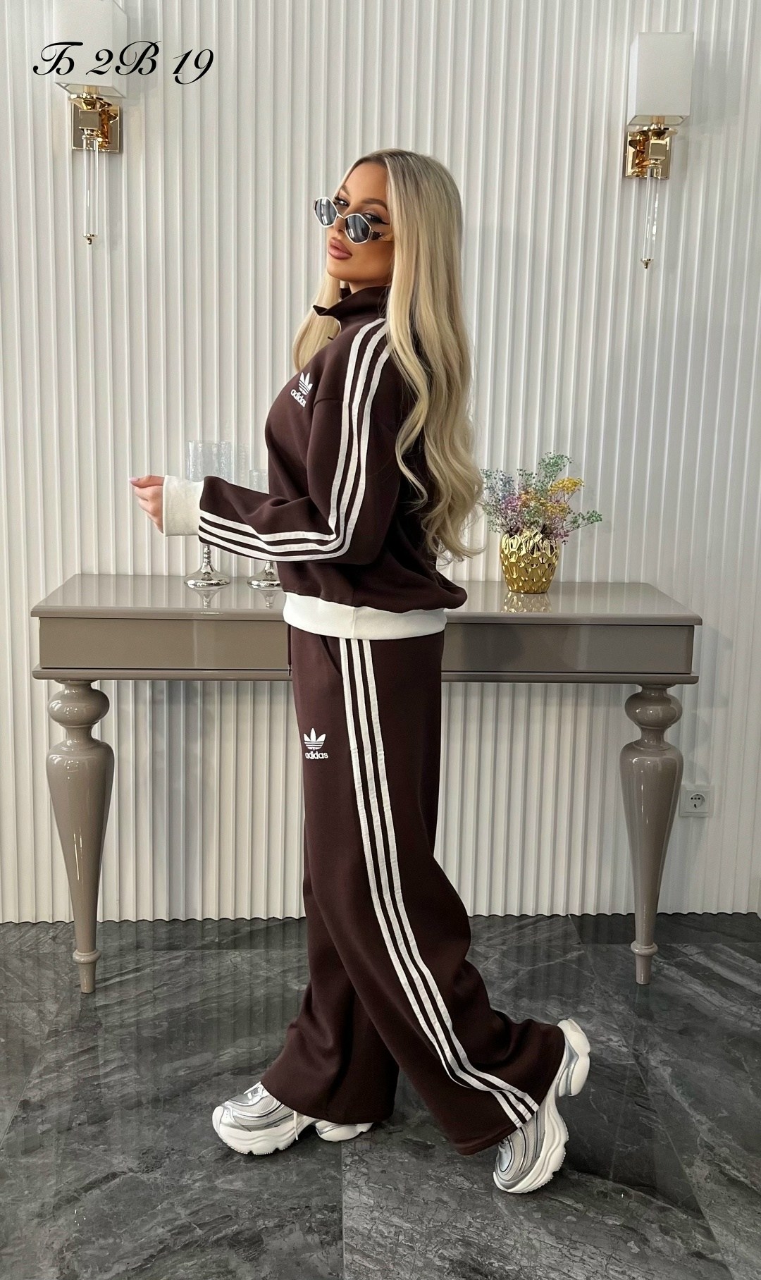 женский спортивный костюм,спортивный костюм,женский костюм,стильные спортивные костюмы,спортивный костюм модный