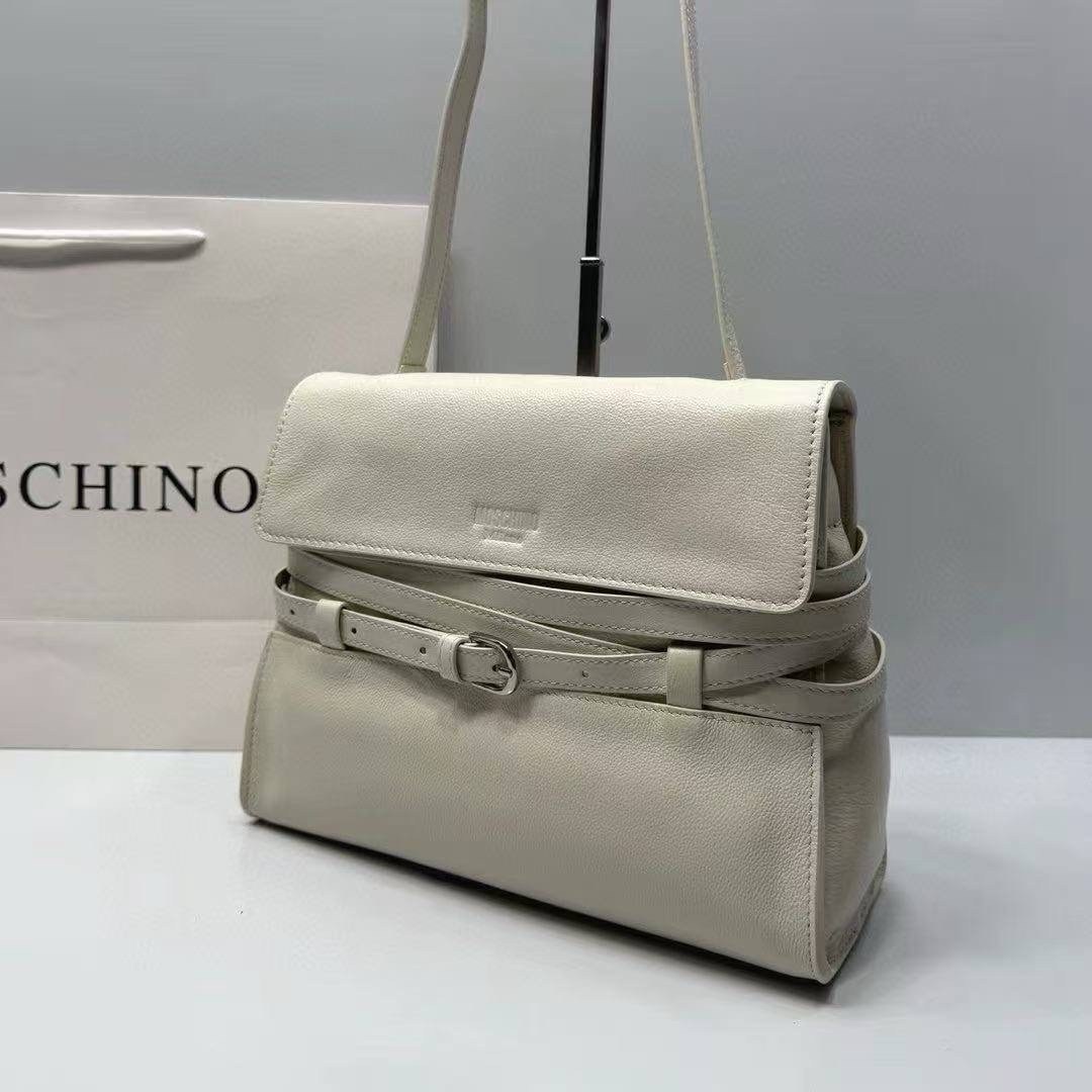 сумка,сумка женская,бежевая сумка,сумка coccinelle кроссбоди,сумочка