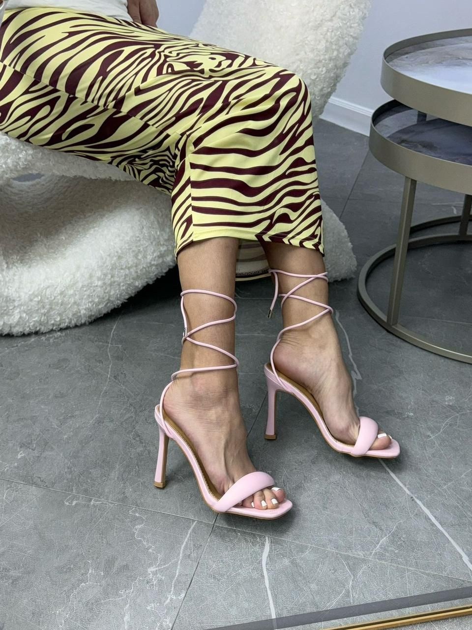босоножки на каблуках,летние босоножки,босоножки на шпильках,элегантные босоножки,босоножки женские