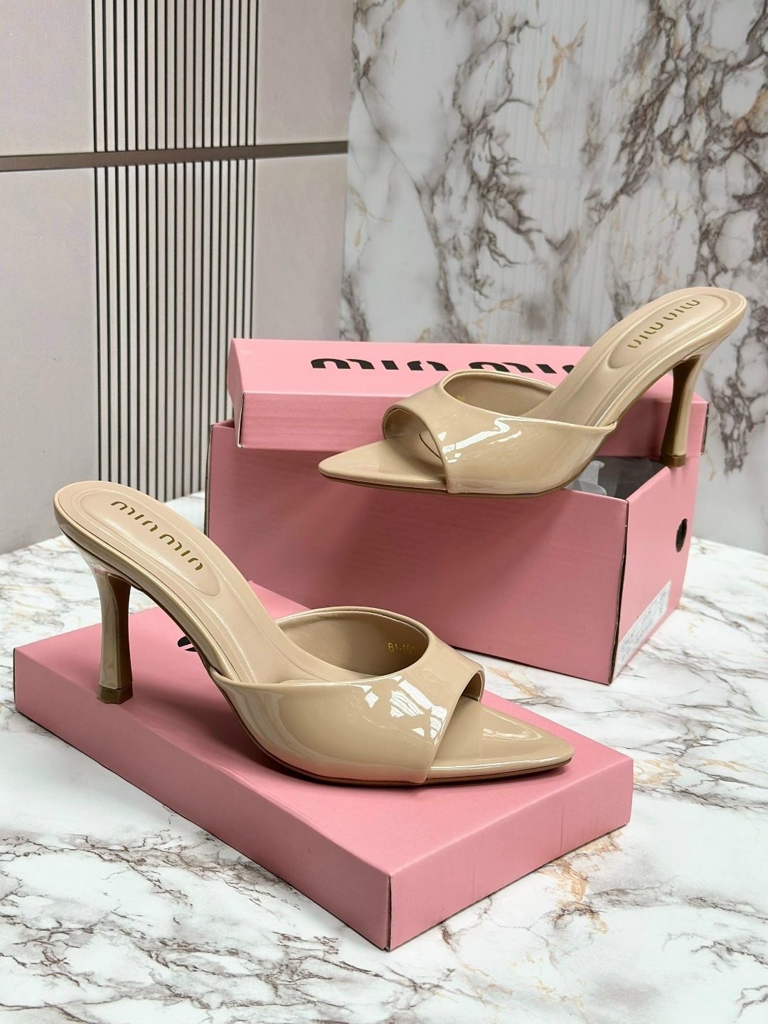 ,женские босоножки,женская ,туфли miu miu,босоножки miu miu