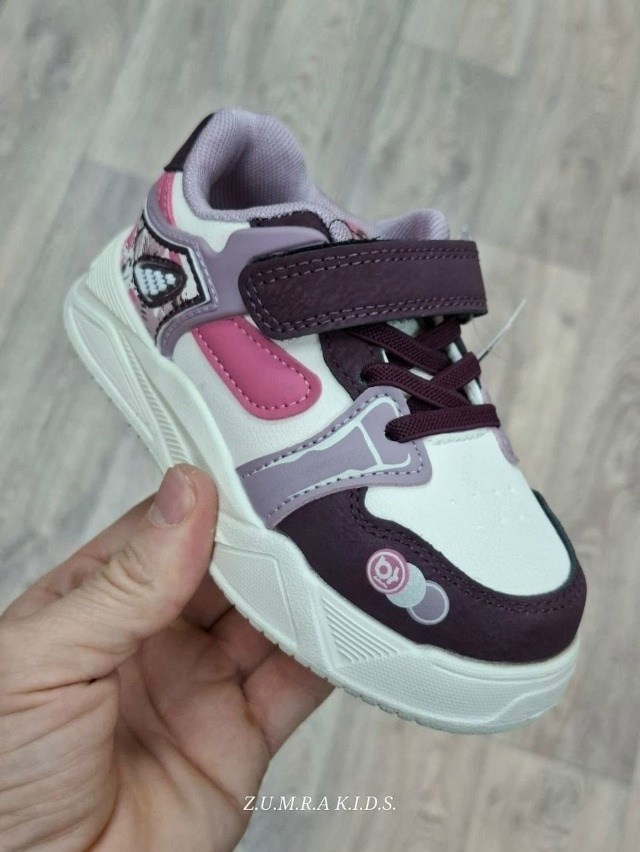 кроссовки,детские кроссовки,кроссовки мальчику,кроссовка детская,детская