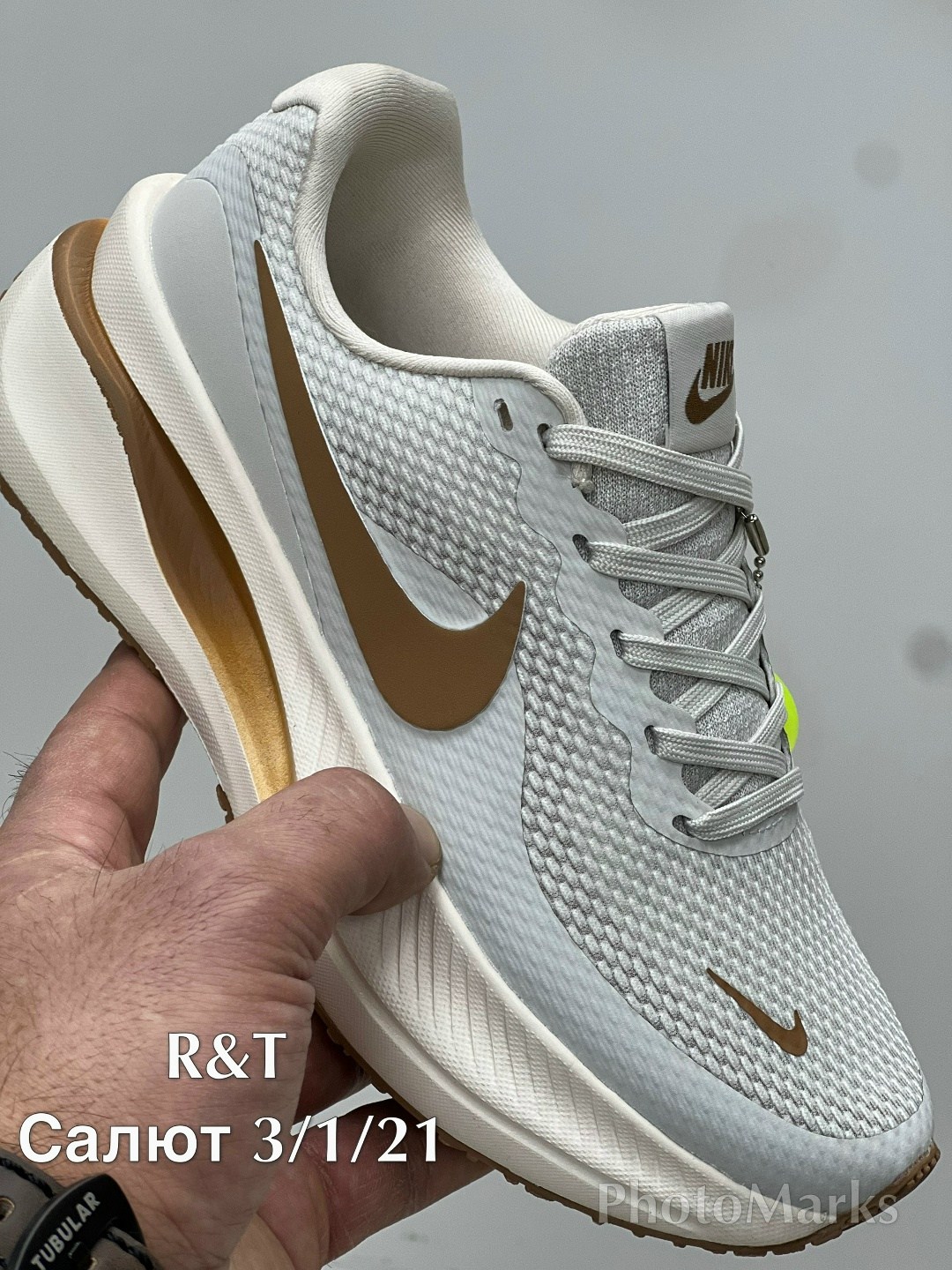 кроссовки nike женские,кроссовки,nike кроссовки,спортивная ,женские кроссовки