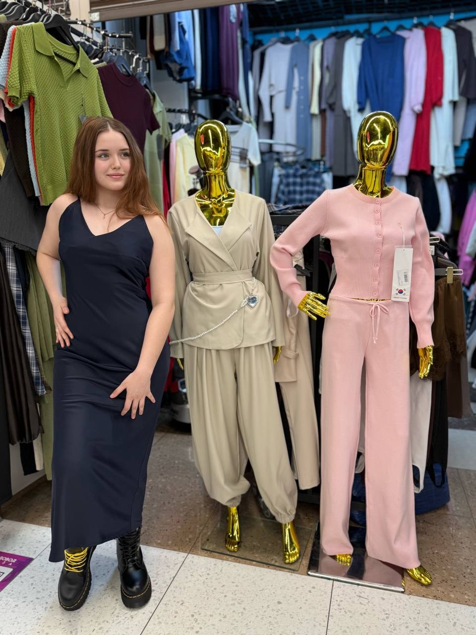 ,одежда женская,платья ,модная ,костюм