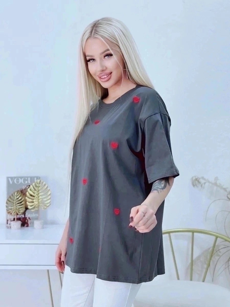 футболки женская,футболки женские с принтом,футболки женская оверсайз,футболка оверсайз с сердечком,футболка оверсайз с сердцами