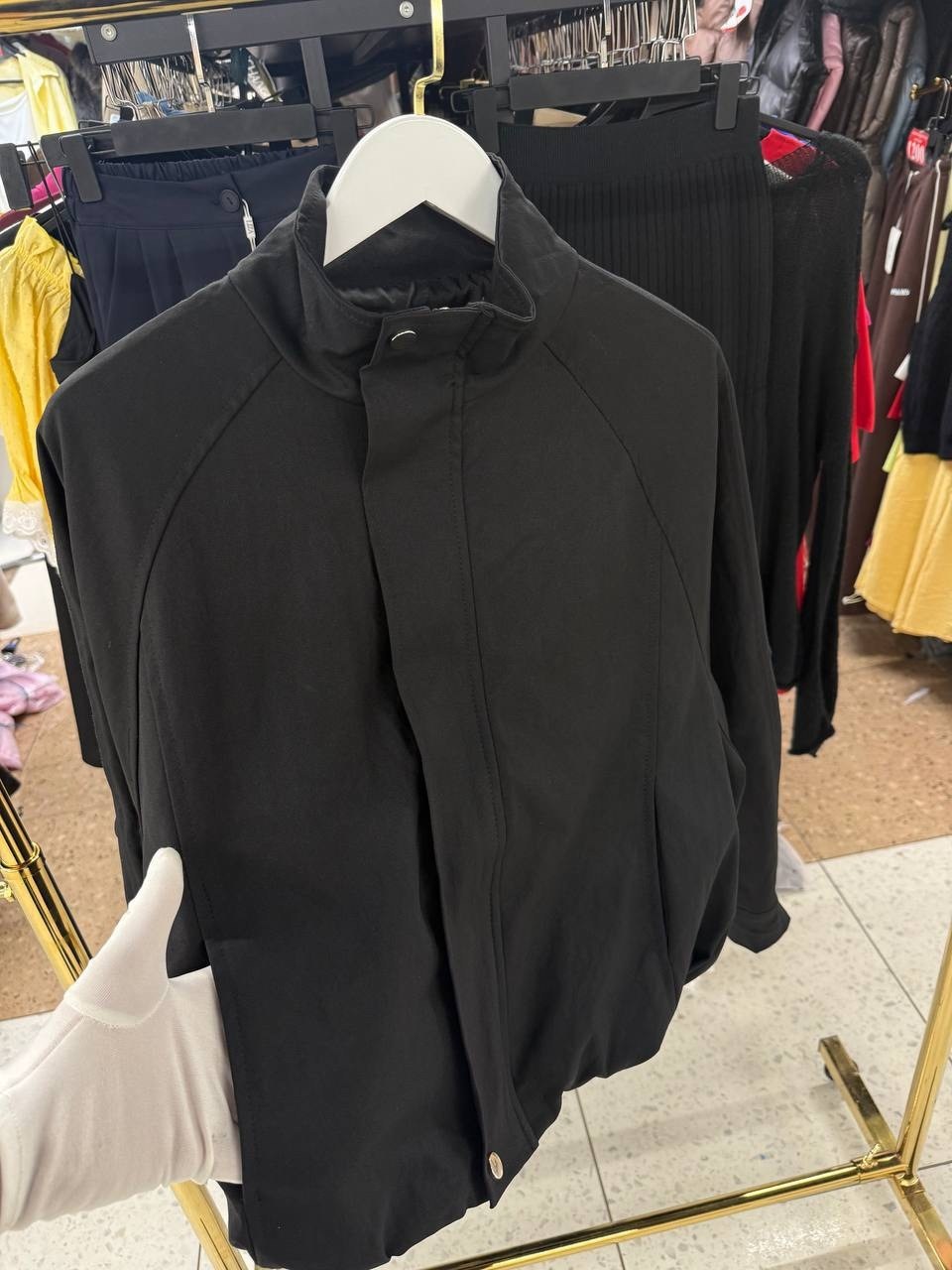 куртка бомбер,куртка,повседневная куртка,куртка женская,легкая куртка