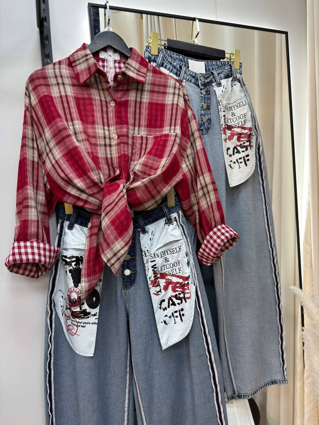 джинсы с принтом,модные джинсы,женские свободные джинсы с граффити,джинсы с рисунком,широкие джинсы