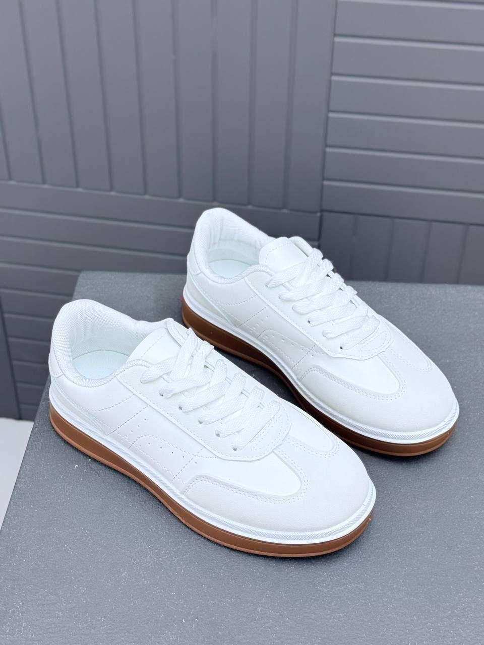 ,кроссовки женскиe,спортивная ,кроссовки повседневные,кроссовки модные