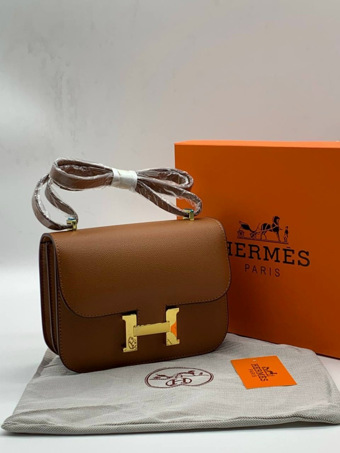 сумка hermes,hermes сумка на плечо,сумка hermes женская,сумка hermes constance,сумка hermes большая сумка биркин