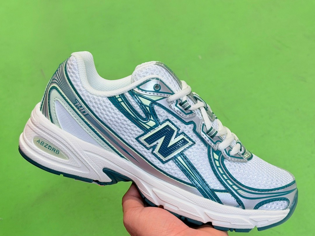 кроссовки new balance 740 big kid 'black silver metallic',кроссовки new balance,кроссовки new balance 740,кроссовки new balance 740 big kid wide black silver metallic,кроссовки